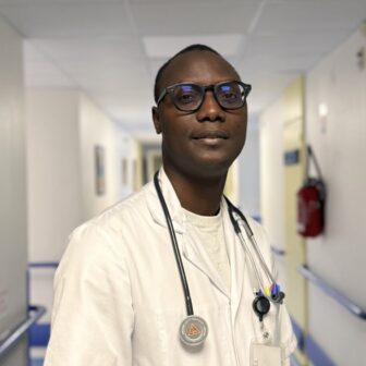 Photo du médecin AMOUSSOU Paulin (Dr)