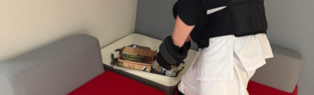 Sensibilisation au vieillissement : un atelier immersif pour les équipes de neurologie